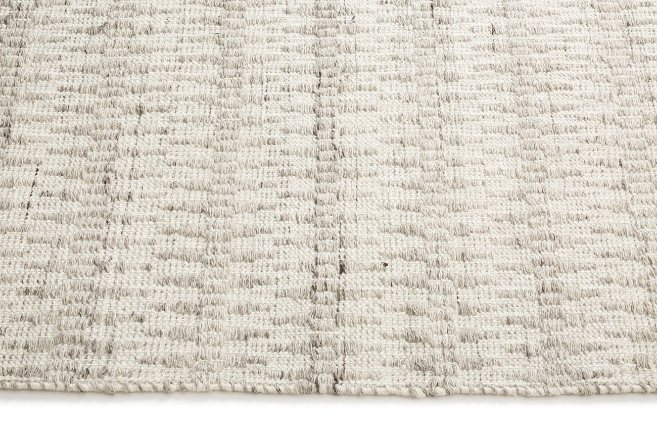 Lyra Ivory & Brown Flatweave Indoor/Outdoor Recycled Polyester Handwoven Rug