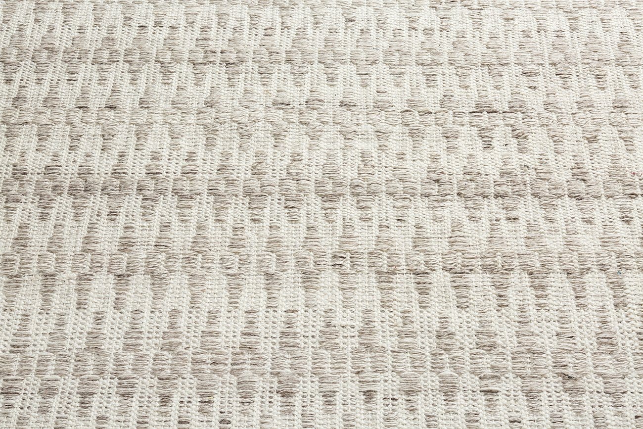 Lyra Ivory & Brown Flatweave Indoor/Outdoor Recycled Polyester Handwoven Rug