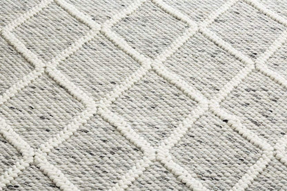 Soren Ivory Cream & Black Handwoven Diamond Pattern Wool Rug