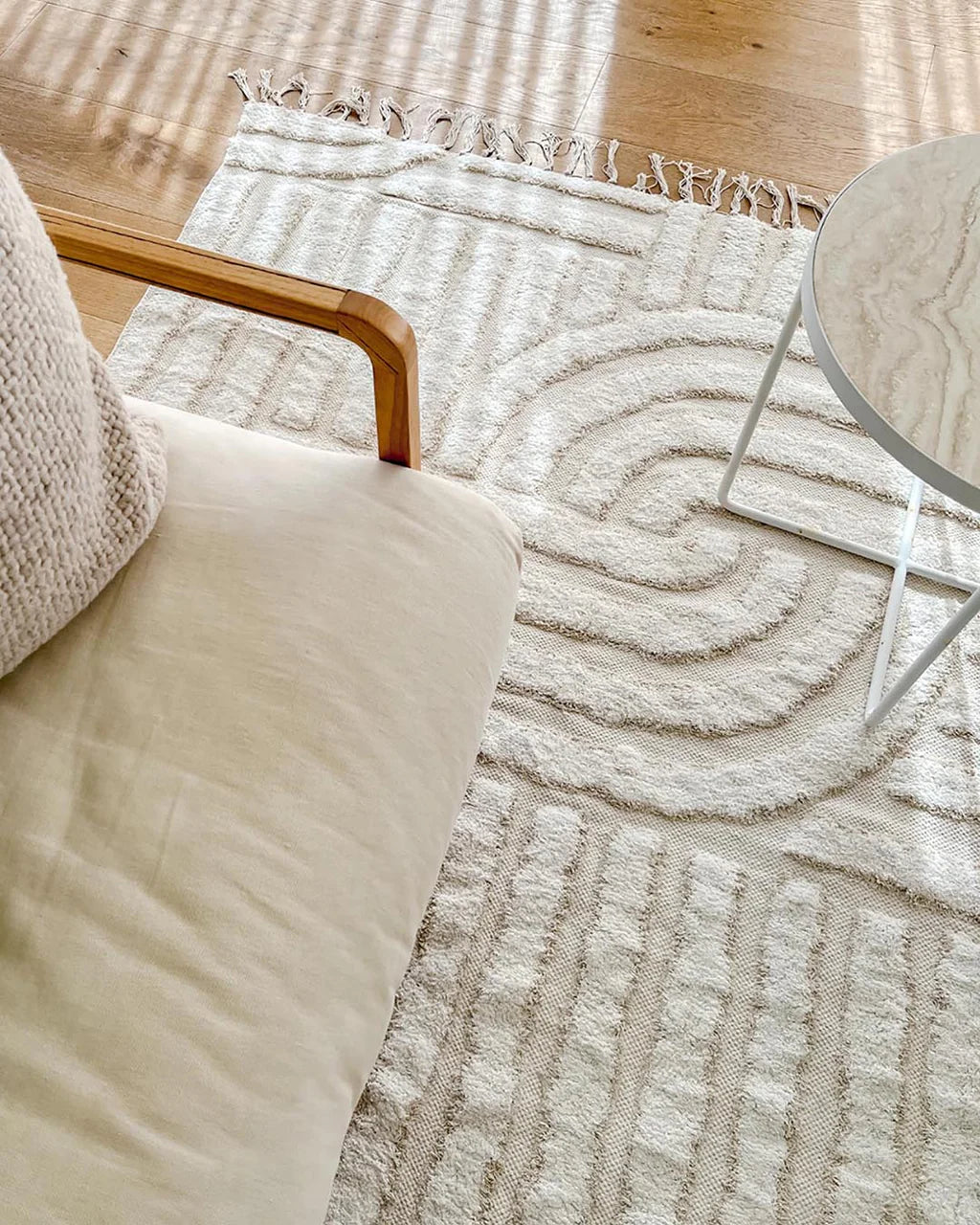 Serene Ivory and Beige Modern Pattern Machine Washable Rug