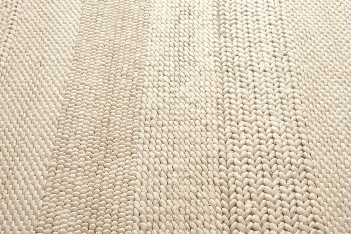 Selene Ivory and Cream Handwoven Wool Rug