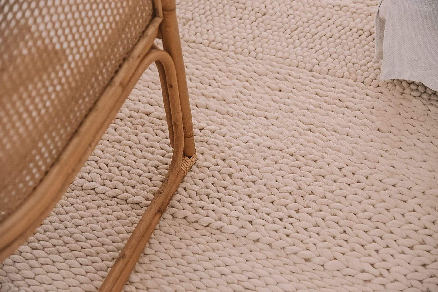 Selene Ivory and Cream Handwoven Wool Rug