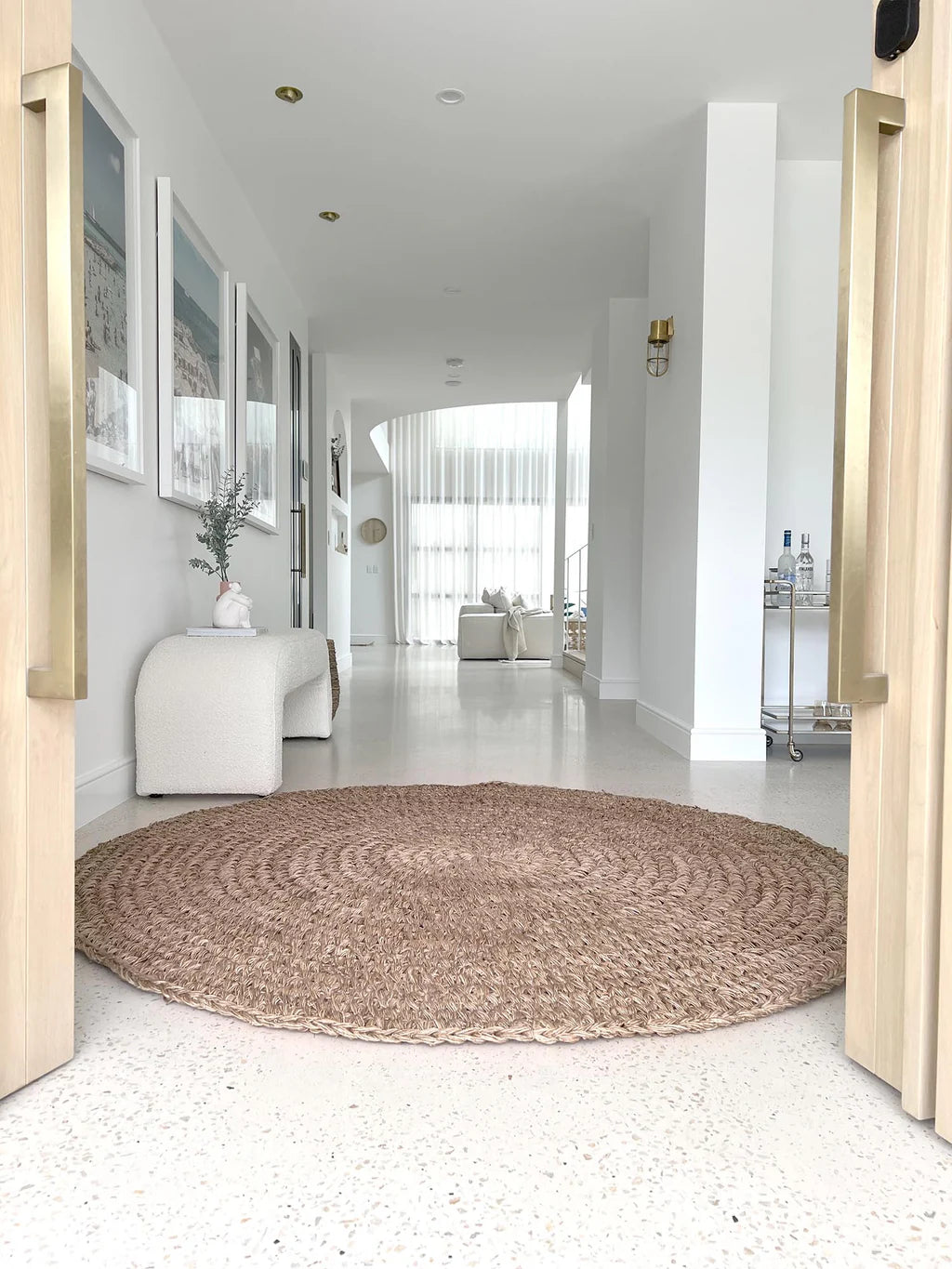 Serena Handcrocheted Round Jute Rug