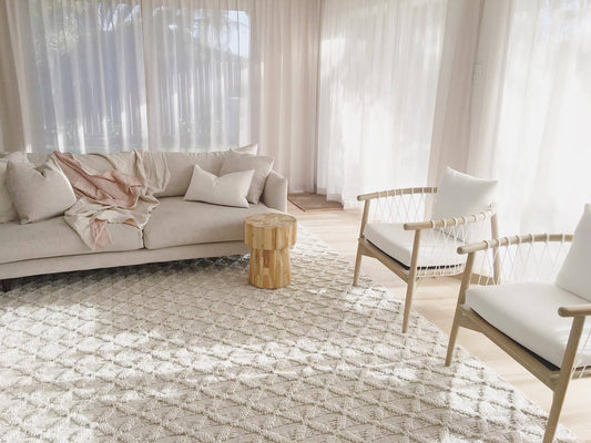 Lyanna Ivory Handwoven Wool Rug