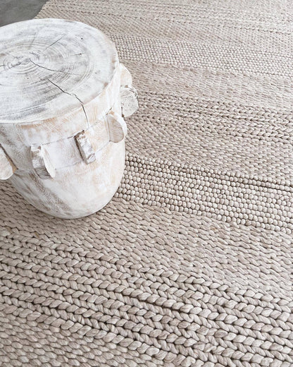 Cadenza Beige and Ivory Braided looped Handwoven Wool Rug