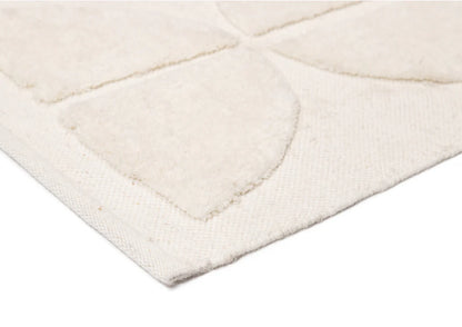 Sohana Ivory Hand Woven Machine Washable Wool Rug