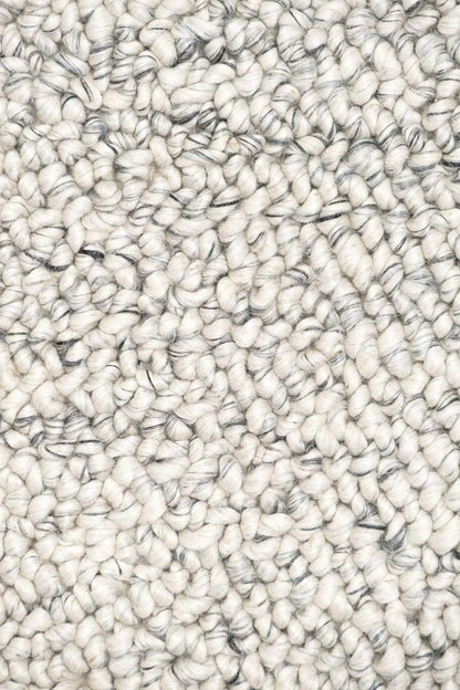 Callan – Handwoven  Light Grey & Ivory Marble Chunky Knit Wool Rug