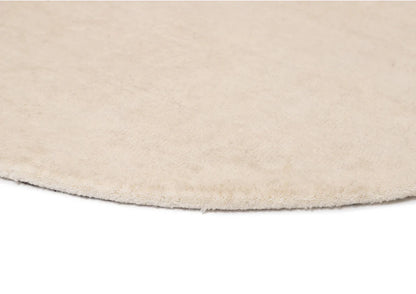 Isla Modern Bean Shaped Ivory Hand Tufted Wool Rug